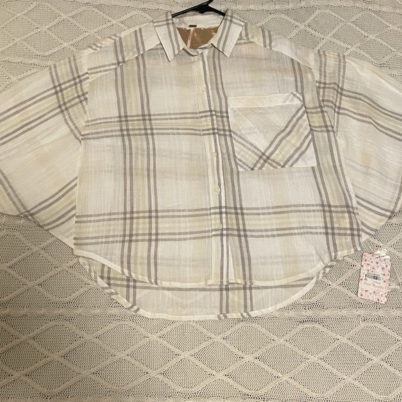 NWT Free People Oversized Button Down Stylish Shirt with Batwing Sleeves - Picture 10 of 10